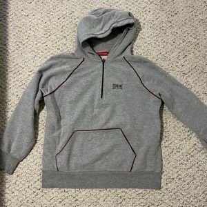 SUPREME HOODIE
